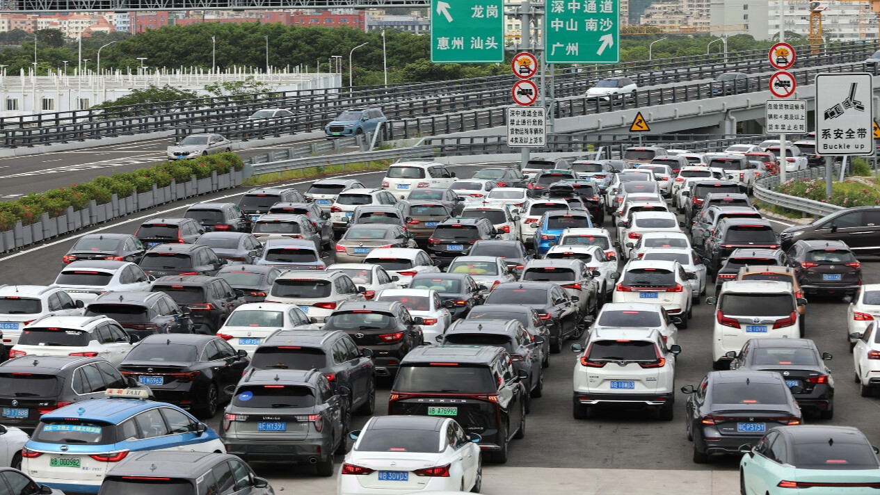 Shenzhen-Zhongshan Link sees traffic surge past 2 million vehicles