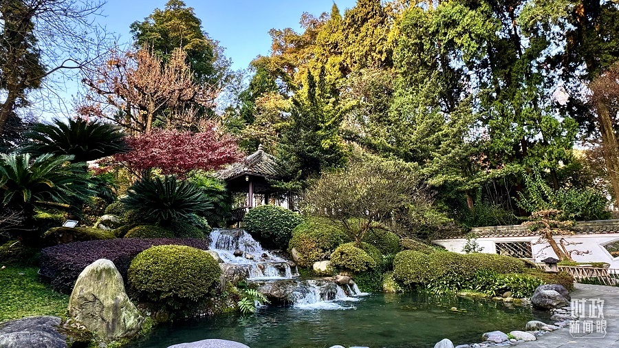 △离堆古园。（总台央视记者李增仁拍摄）