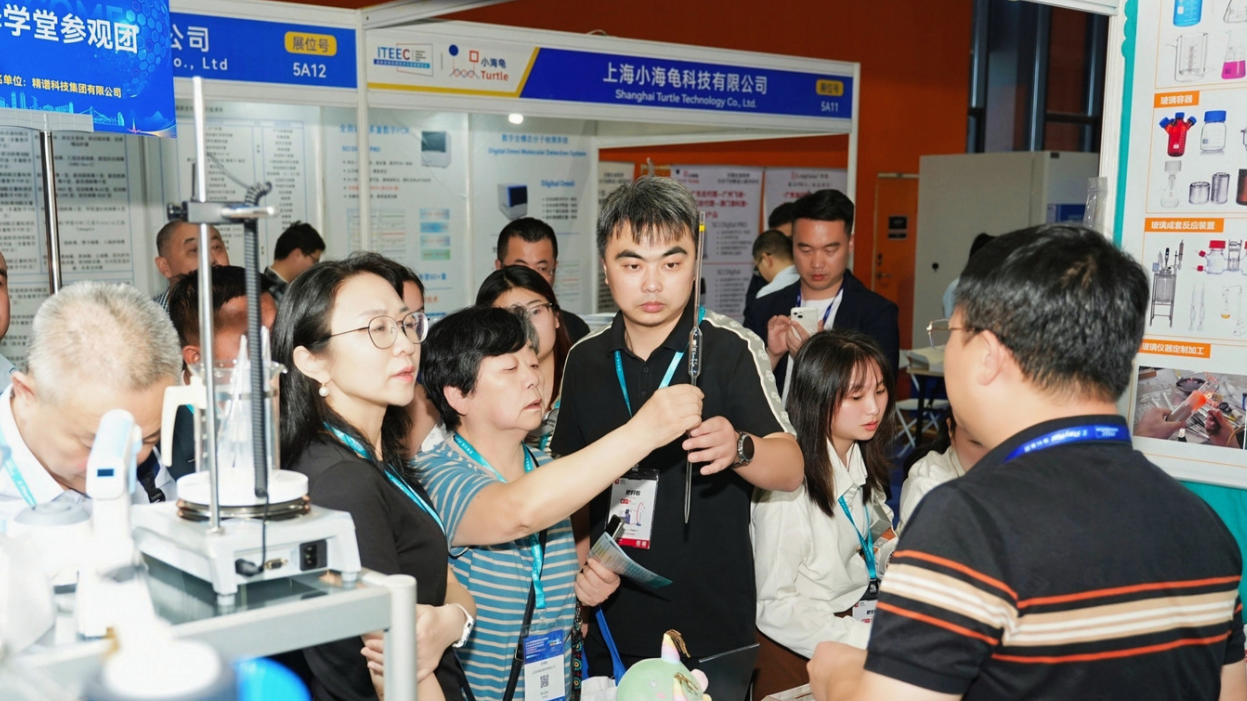 第七届检博会在广州举行，特设全运会主题展区