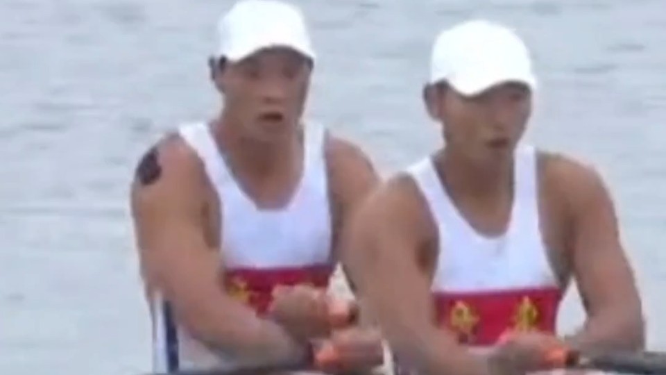 视频｜禅城骄傲闪耀全运会，聂毅徳双人双桨强势夺冠，为广东那些赛艇首金