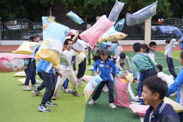 秋假期间,禅城区玫瑰小学的帐篷节。校方供图 秋假期间,禅城区玫瑰小学的帐篷节。校方供图