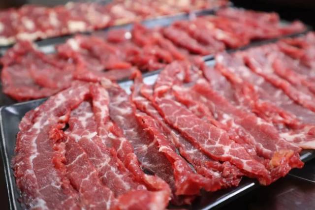 肉质细嫩的牛肉。