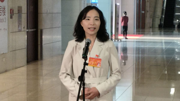 代表通道｜吴小丽：为群众办实事 破解“快递进村”难题