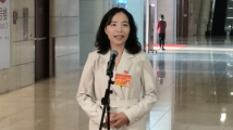 代表通道|吴小丽:为群众办实事 破解“快递进村”难题 代表通道|吴小丽:为群众办实事 破解“快递进村”难题
