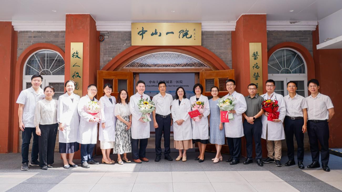 广东省总工会开展医师节走访慰问