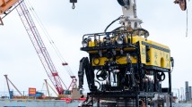 中山大学6000米级深海无人遥控潜水器“海琴”号开展首次深海试验 中山大学6000米级深海无人遥控潜水器“海琴”号开展首次深海试验