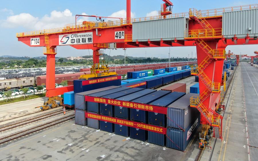 Principal alfândega no sul da China registra aumento em trens de carga internacionais em janeiro e fevereiro