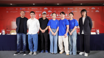 上影节来电|《夏坠》导演史任飞:好孩子也有挣扎和迷茫 上影节来电|《夏坠》导演史任飞:好孩子也有挣扎和迷茫