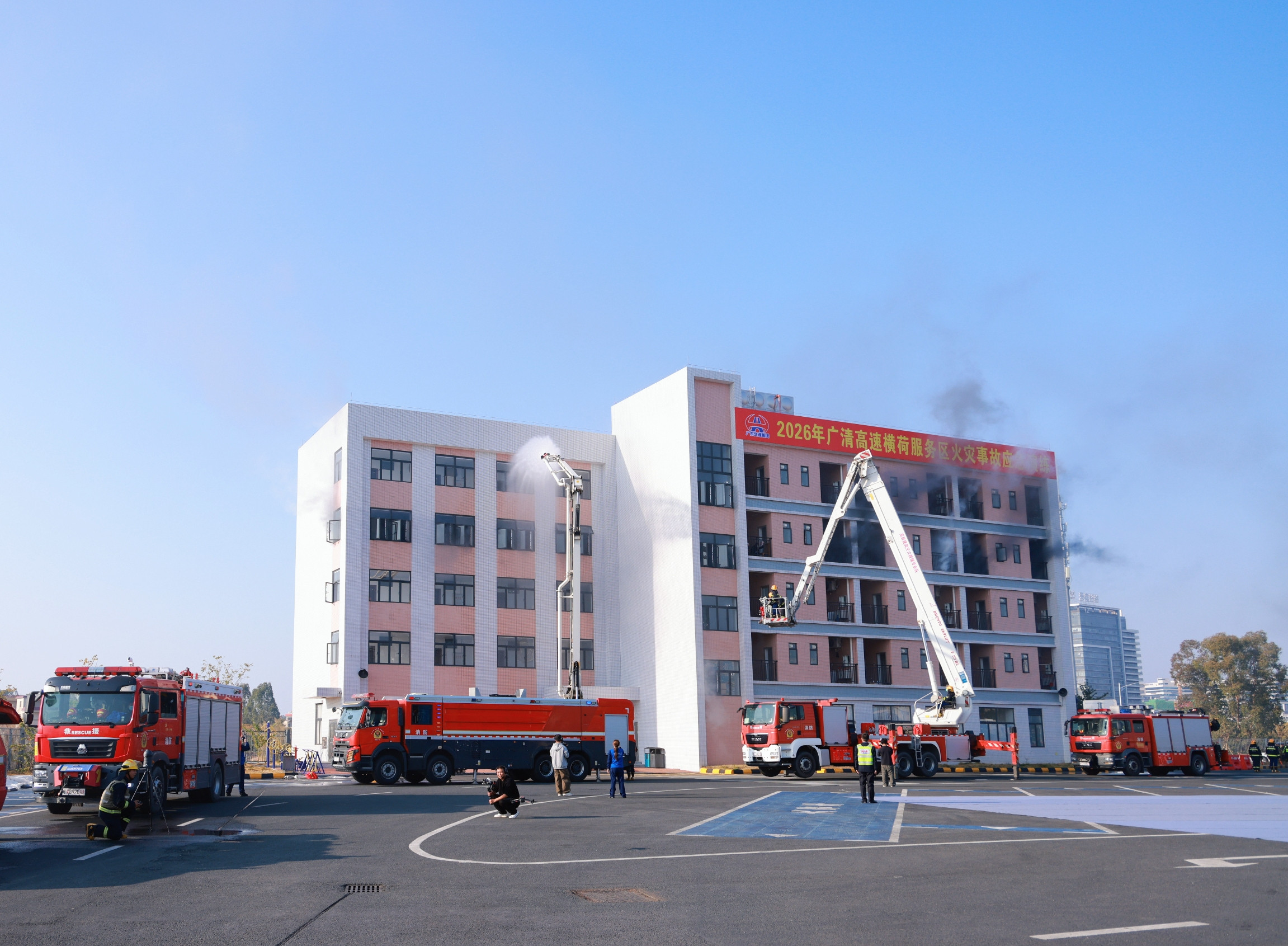 开展集体宿舍火灾演练