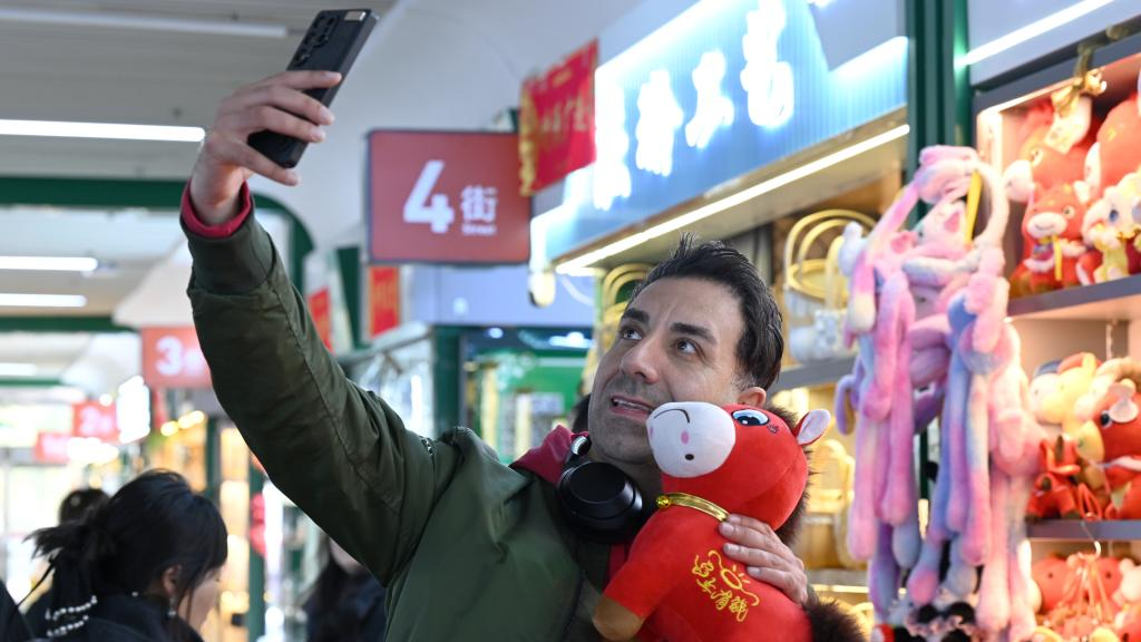 Stuffed toy horse goes viral, brings surging orders in Yiwu