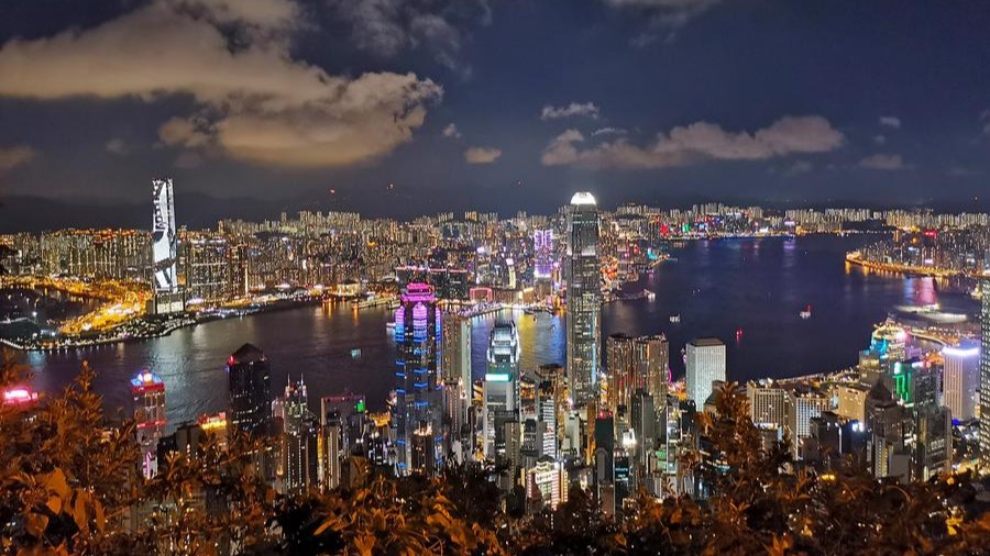 Applications for Hong Kong's new investment attraction scheme top 500