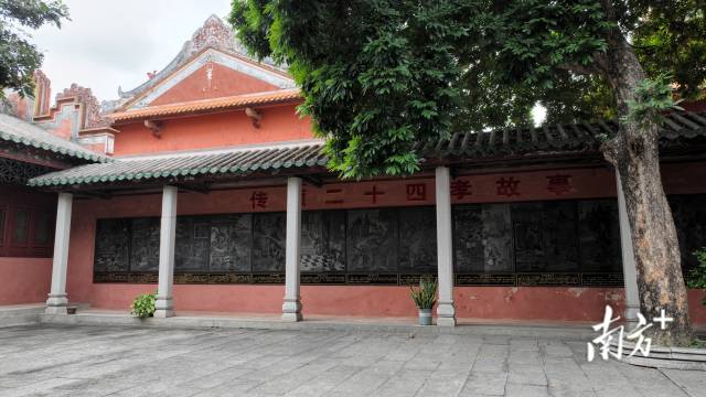 一路一宫，一堂一阁，映入眼帘的皆是廉洁文化景观。杨建雄 摄