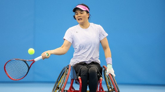 残特奥会网球比赛首日，王紫莹、李晓辉、朱珍珍等名将迎开门红
