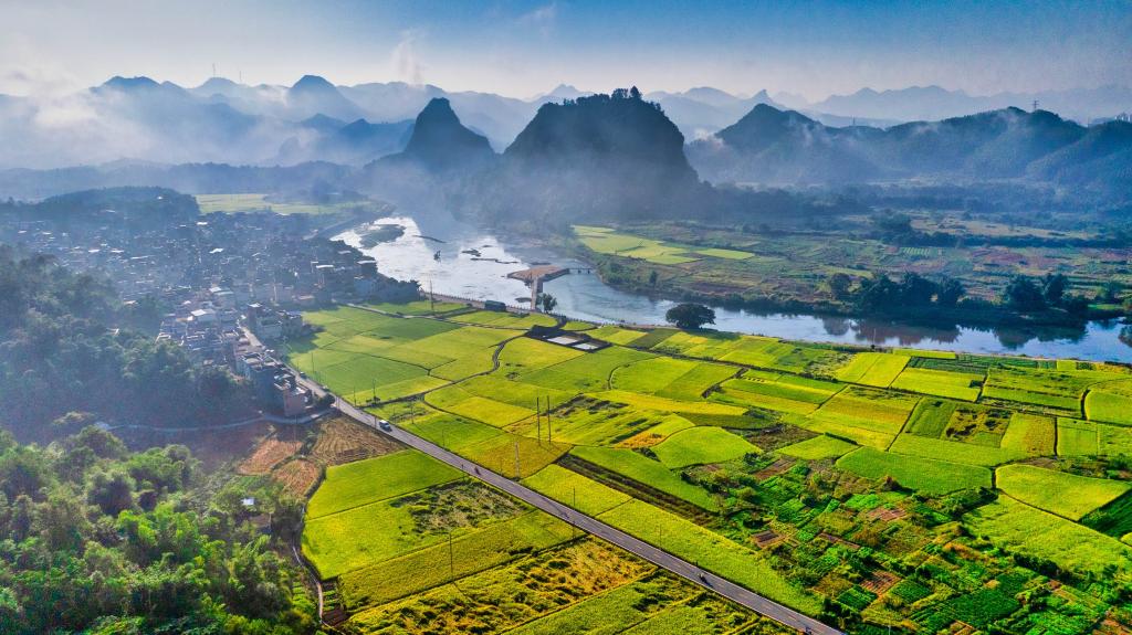 图为广东清远连州市保安镇水口村晨景。（受访者供图）