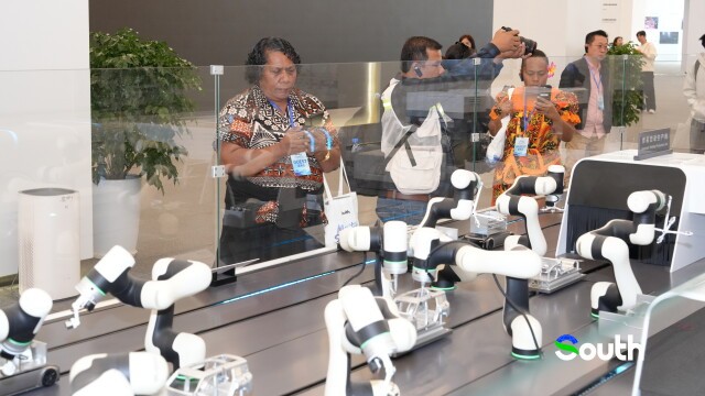 Maritime Silk Road journalists chart China's tech pulse in Shenzhen