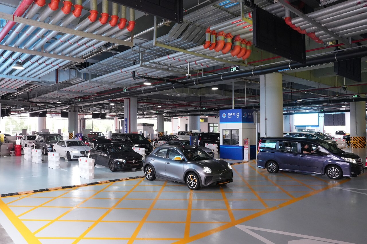 今年1-11月，澳门单牌车通关同比增长45.1%。通讯员供图。