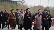 广东省政协十三届二次会议开幕 委员精神饱满履职 广东省政协十三届二次会议开幕 委员精神饱满履职