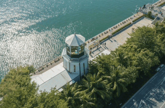 盐田区：海滨灯塔图书馆