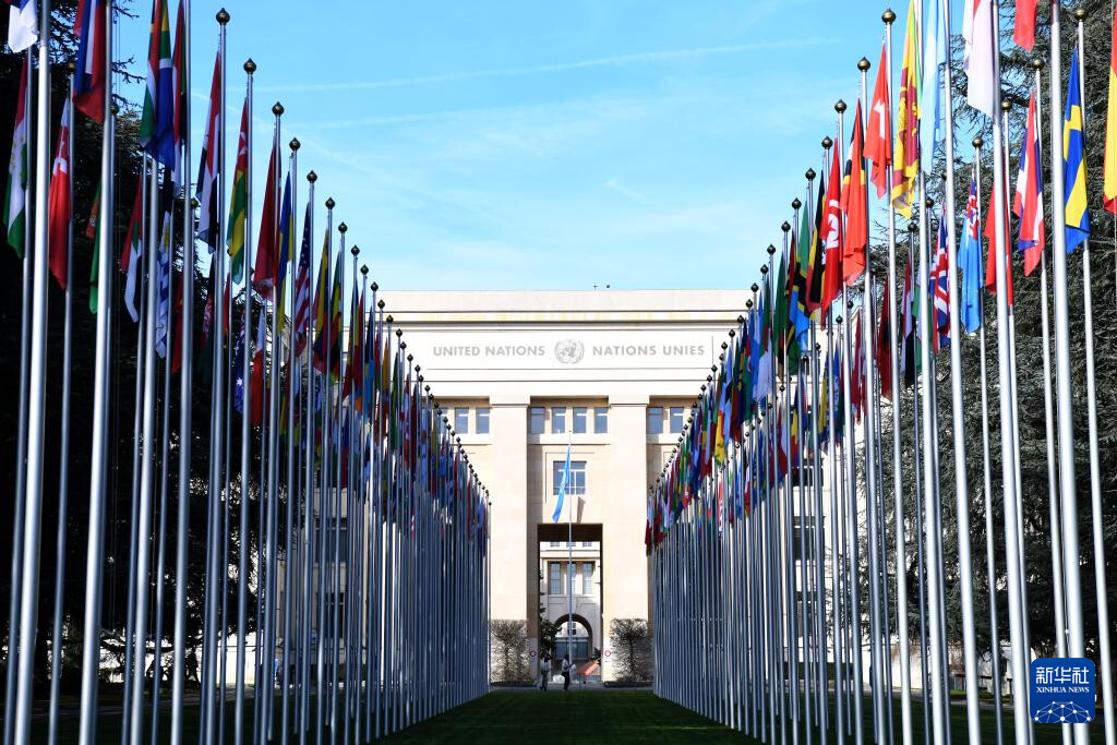 这是3月20日在瑞士日内瓦拍摄的联合国万国宫�。人权理事会政治化和极化氛围加剧，为各方在平等和相互尊重基础上开展建设性对话与合作发挥应有作用，尊重各国根据本国国情选择的人权发展道路
，<p style=