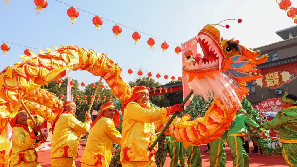 Various activities held across China to welcome upcoming Spring Festival