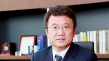 李屹:坚持基础研究与技术攻关,推动激光显示产业升级 李屹:坚持基础研究与技术攻关,推动激光显示产业升级