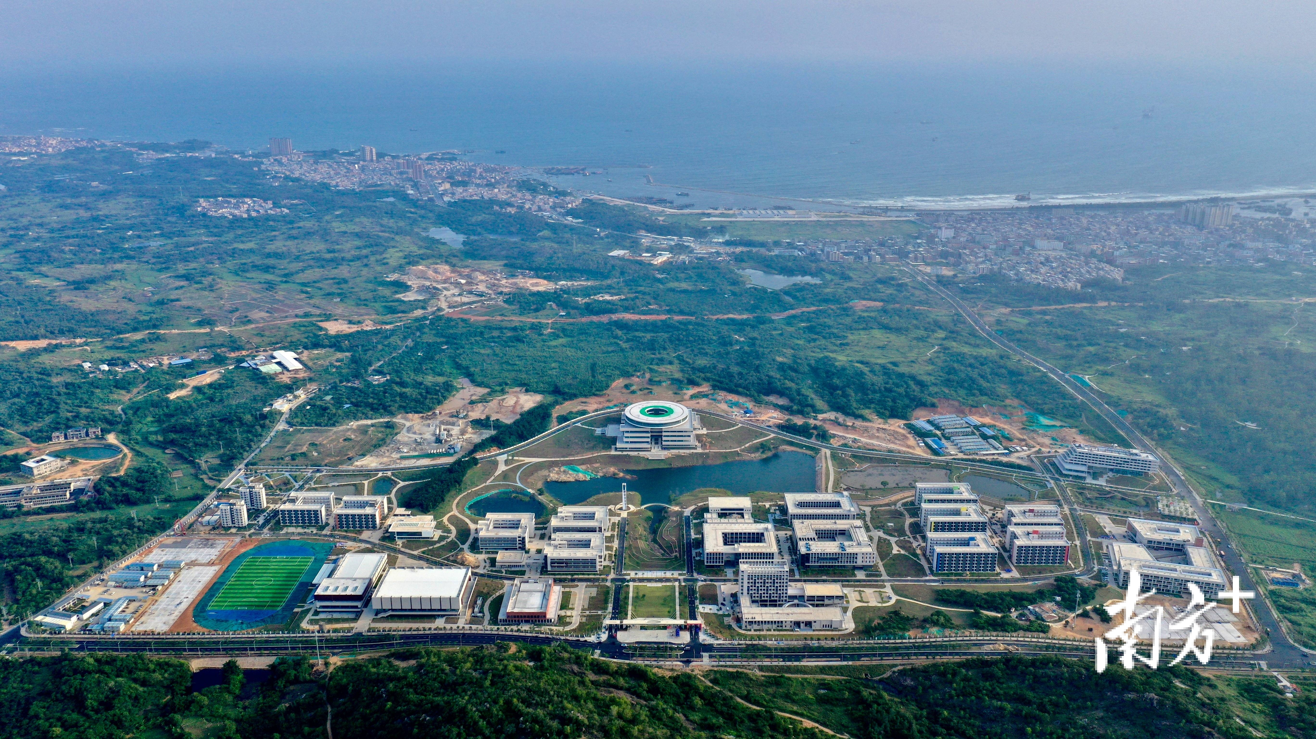 广东工业大学揭阳校区图片