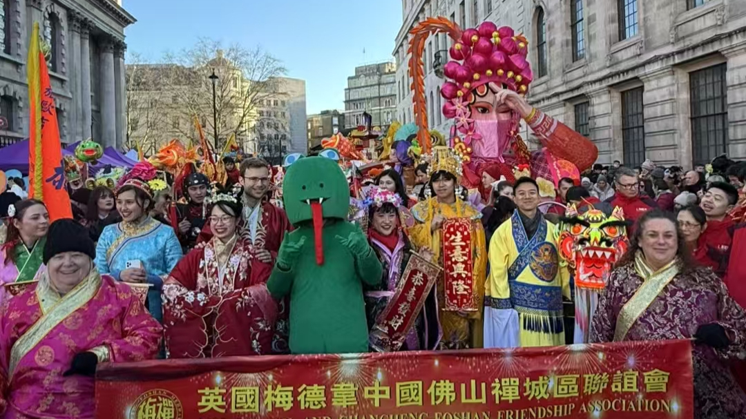 Foshan floats grace the London Chinese New Year Parade