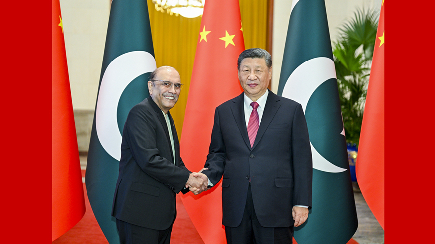 Xi holds talks with Pakistani president