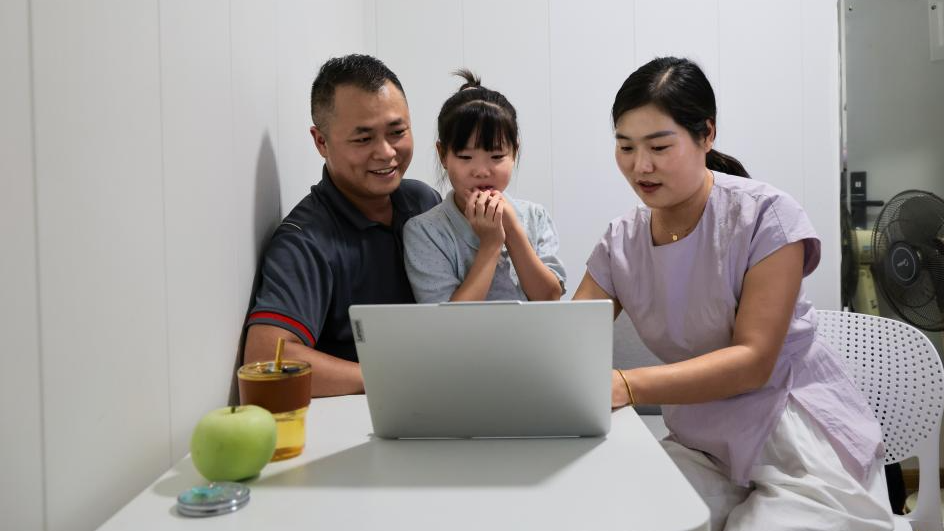 Shenzhen launches reunion apartment project for migrant workers facing housing difficulties