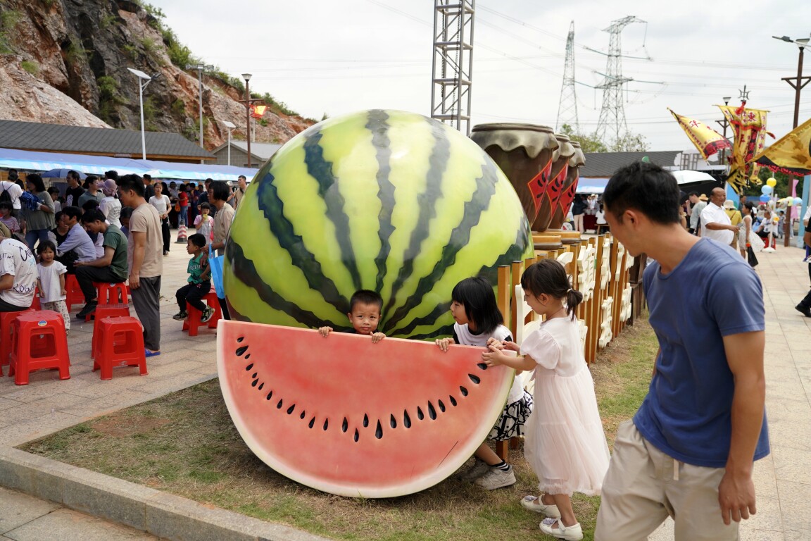 云安白石镇西瓜采摘体验活动圆满落幕