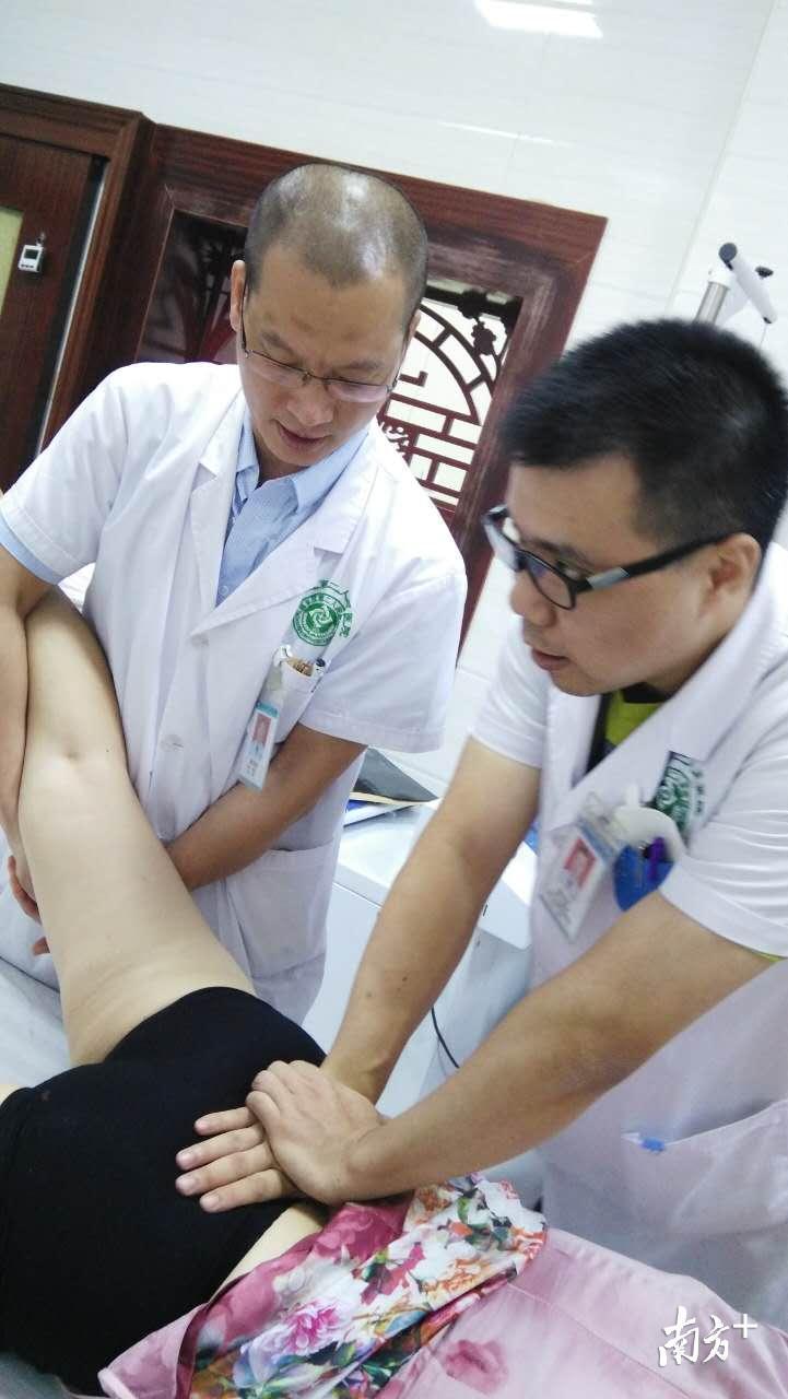 林氏提拉旋转斜扳法治疗腰椎间盘突出症