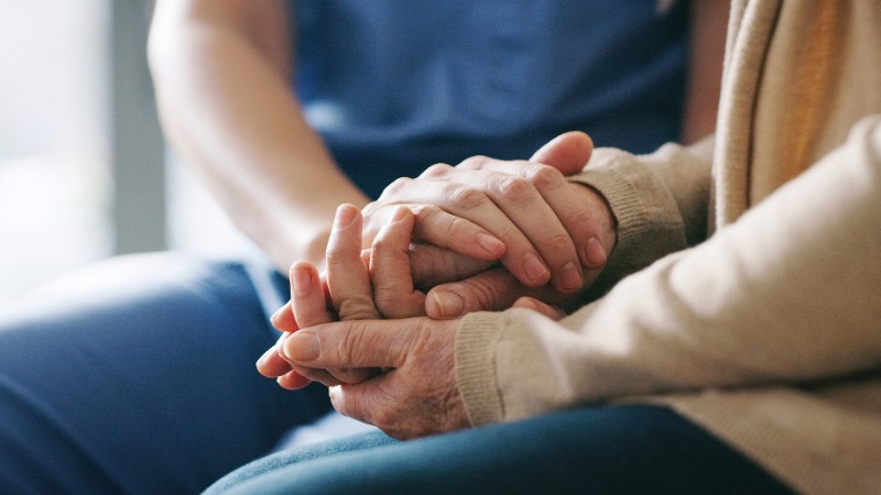 西江网评丨救护车不止救人 更要救心