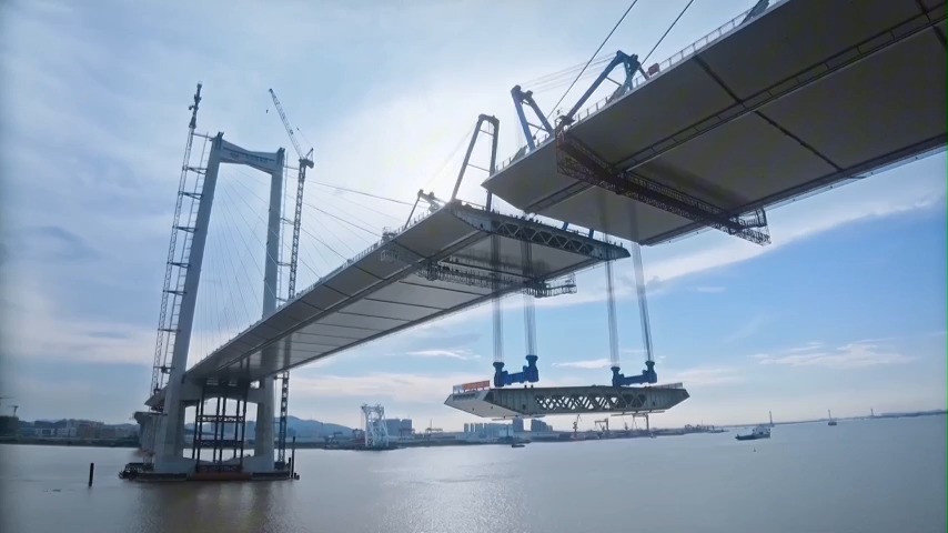 The Shenzhen-Zhongshan Link ②: Rainbow on waves