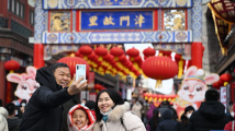 镜头里的中国年——年味浓 消费旺 镜头里的中国年——年味浓 消费旺