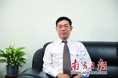 岭南师范学院党委书记刘明贵:厚植立德树人红色基因 培育心怀家国优质