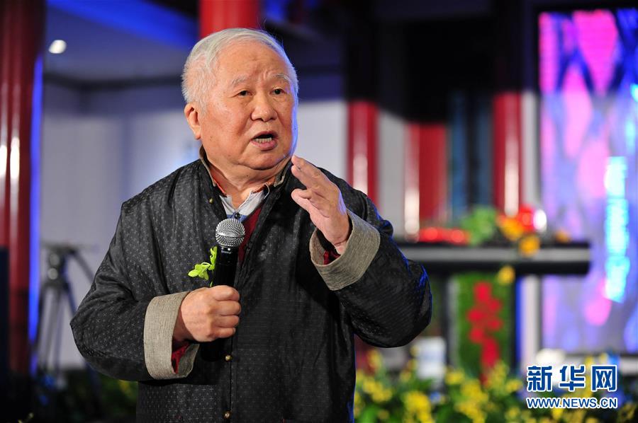 ï¼æ¹é©å
éé£éÂ·å¾æäºå¨ï¼å´è¯éï¼å®æäººç±»âè¯ææ å±
âçæ¢¦