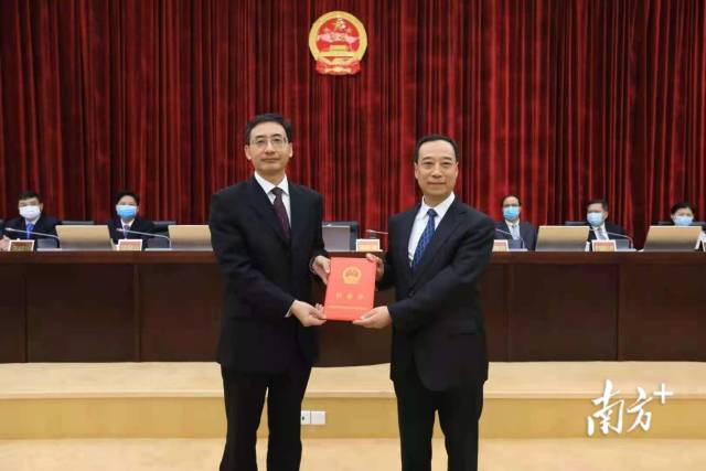 吕成蹊任东莞市人民政府副市长,代市长