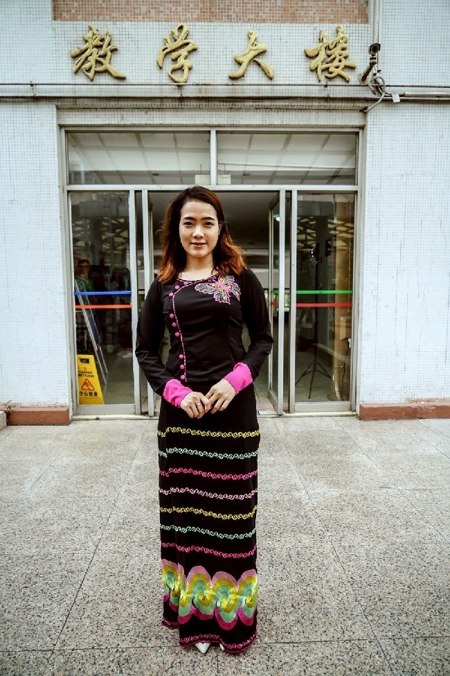 苏雪蓉计划毕业后回到缅甸，投身华文教育。