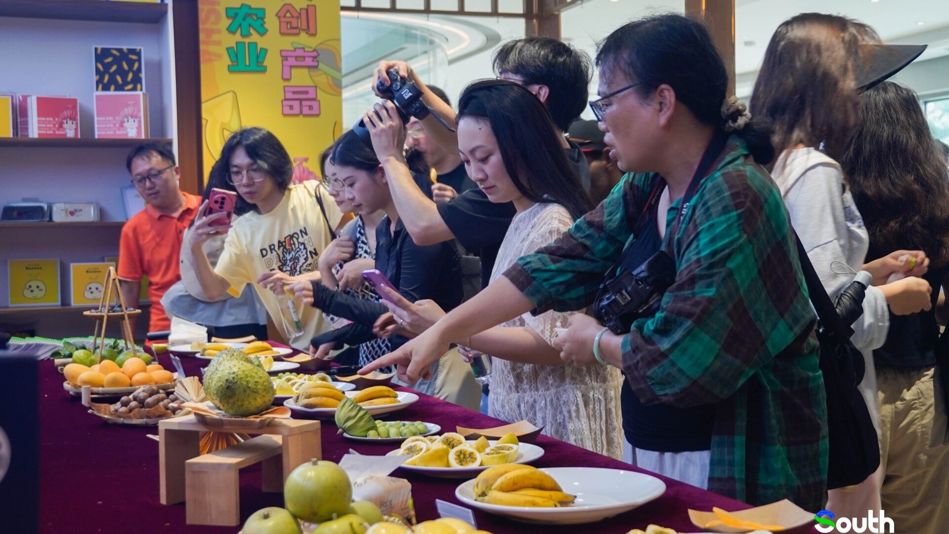 International delegates explore smart farming and industry in Nansha, Guangzhou