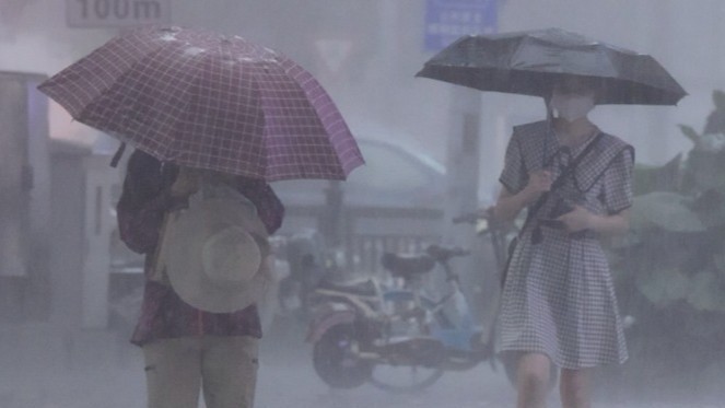 广州花都发布雷雨大风橙色预警、暴雨黄色预警