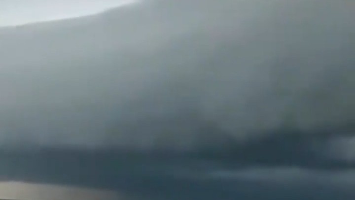 “桦加沙”致广东海边黑云压境？实为此前台风画面