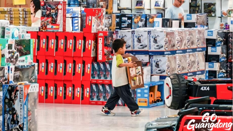 Chenghai Toys Wholesale Market, pivotal hub for toy sourcing