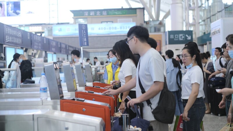 清明期间预计超54万人次乘广深港高铁跨境