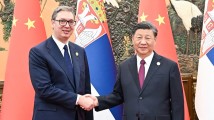 习近平会见塞尔维亚总统武契奇 习近平会见塞尔维亚总统武契奇