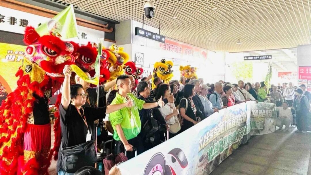 Direct tourist train links Hong Kong to Meizhou