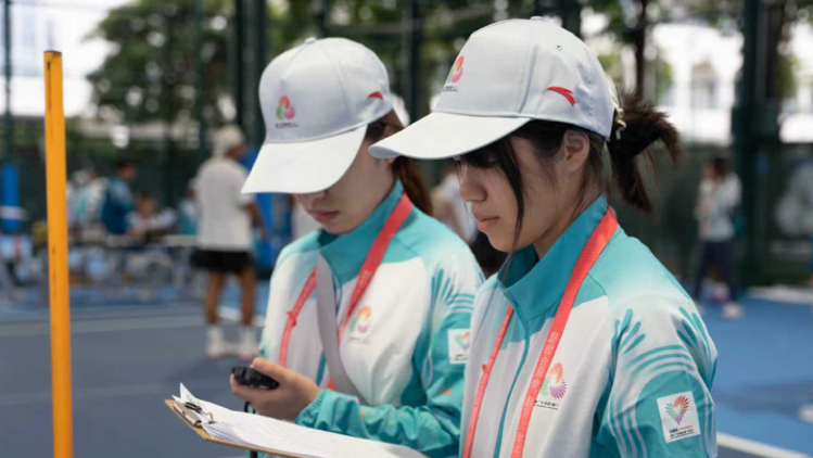 “小海豚”的全运日记：赛场内外体会“全民全运”