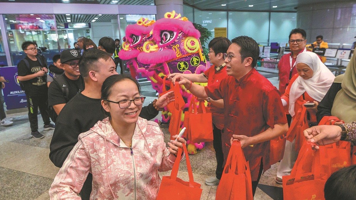 Les voyages transfrontaliers en forte hausse pendant les vacances du Nouvel An chinois