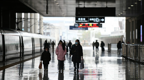 受雨雪天气影响，广铁停运广深往河南、湖北等地列车12对