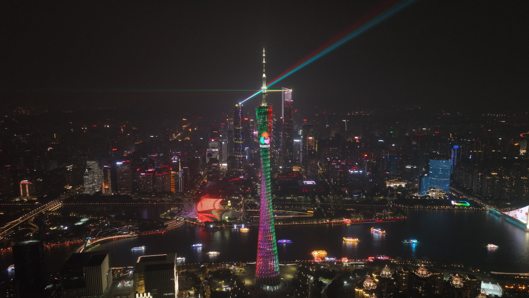 广州塔全运会主题灯光。