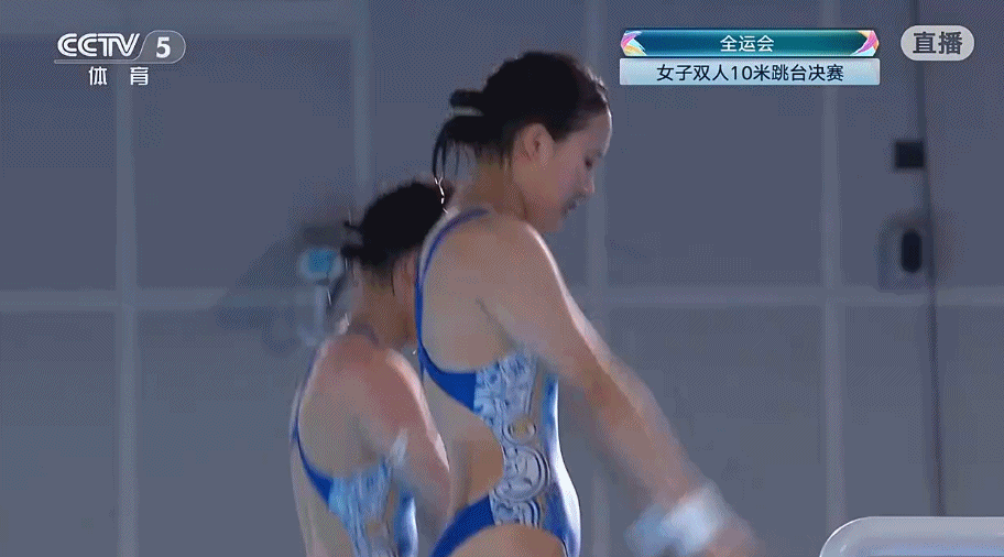 △陈芋汐/掌敏洁决赛第一跳